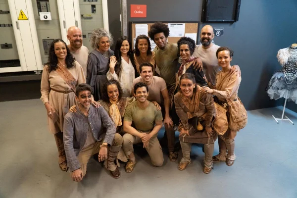 Juliette vai ao Teatro Riachuelo acompanhar musical sobre Cangaceiras